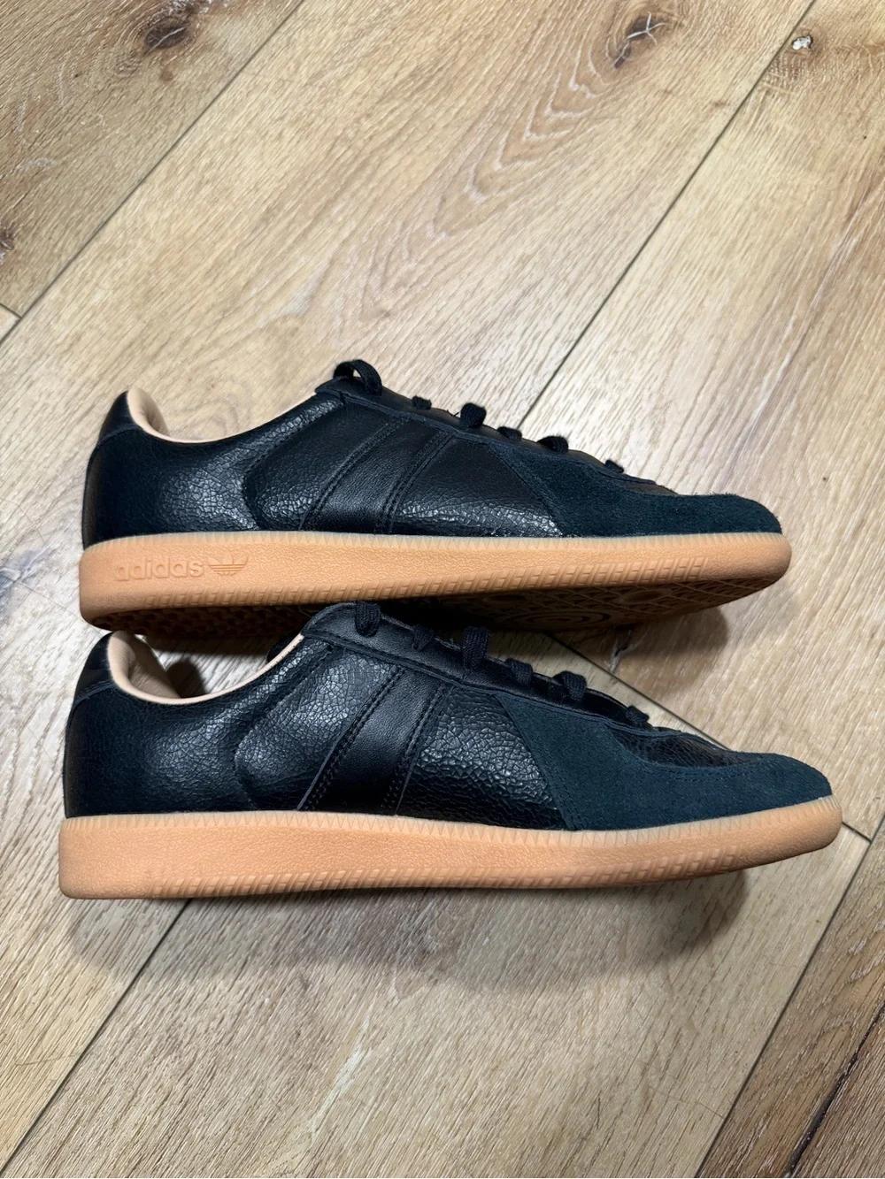 adidas reposhing this